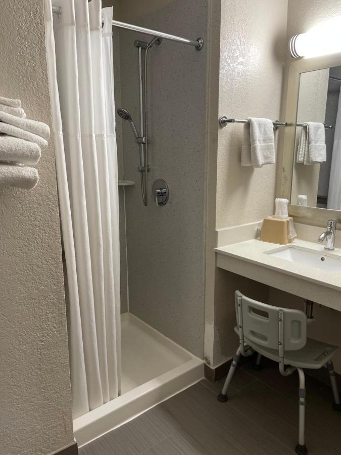 Econo Lodge Cartersville-Emerson Lake Point Eksteriør bilde