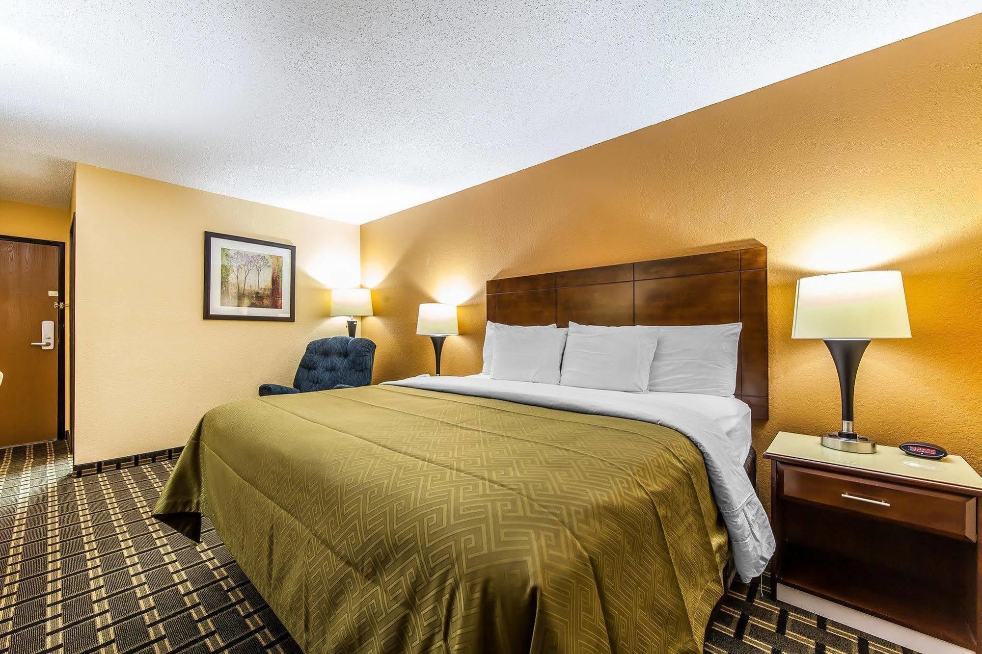 Econo Lodge Cartersville-Emerson Lake Point Eksteriør bilde